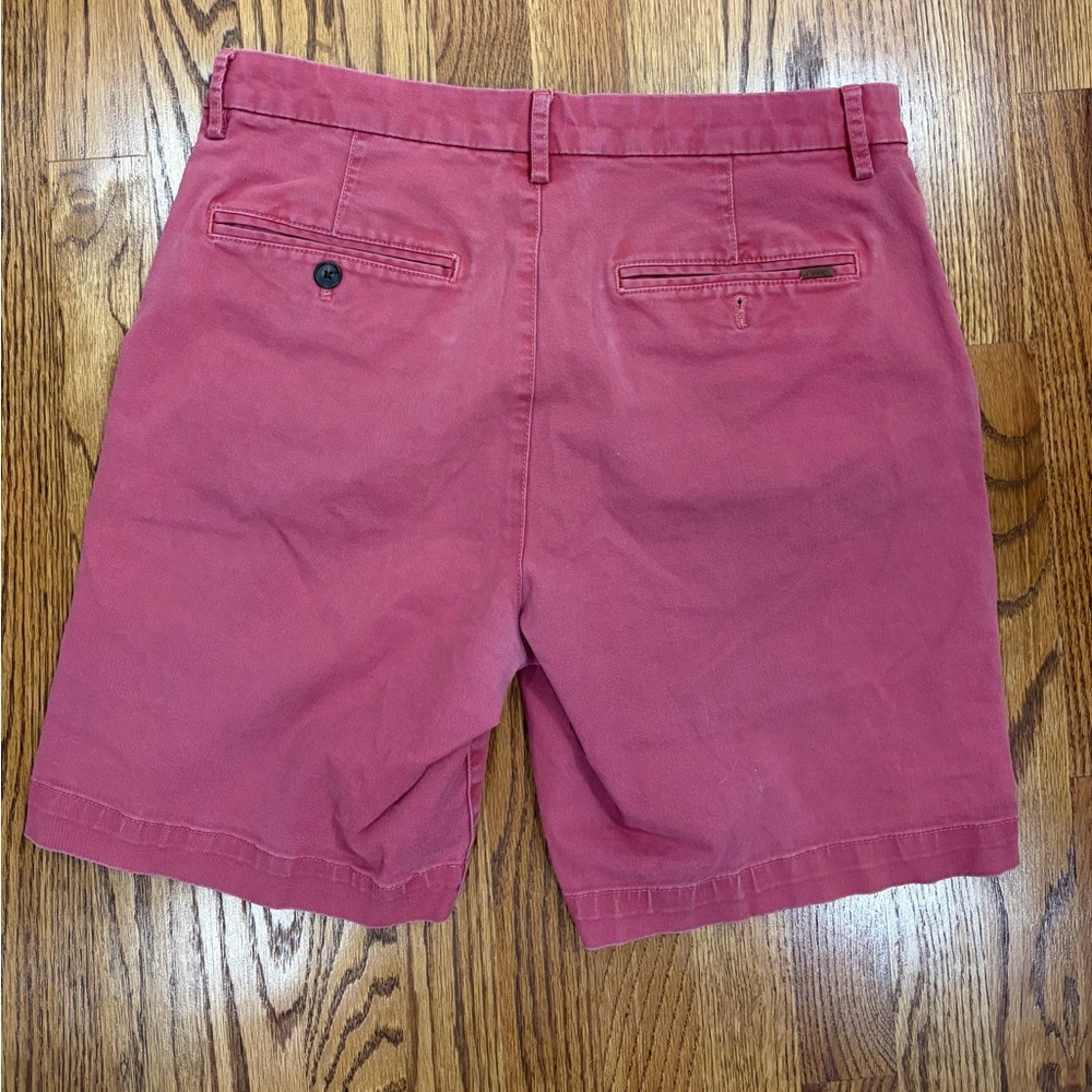Chaps Nantucket Red Coastland 9" Chinos (32) - Picture 2 of 7